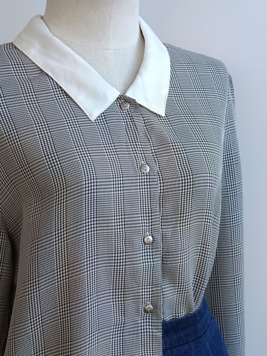 Camisa VINTAGE cuello blanco TALLA 40-42