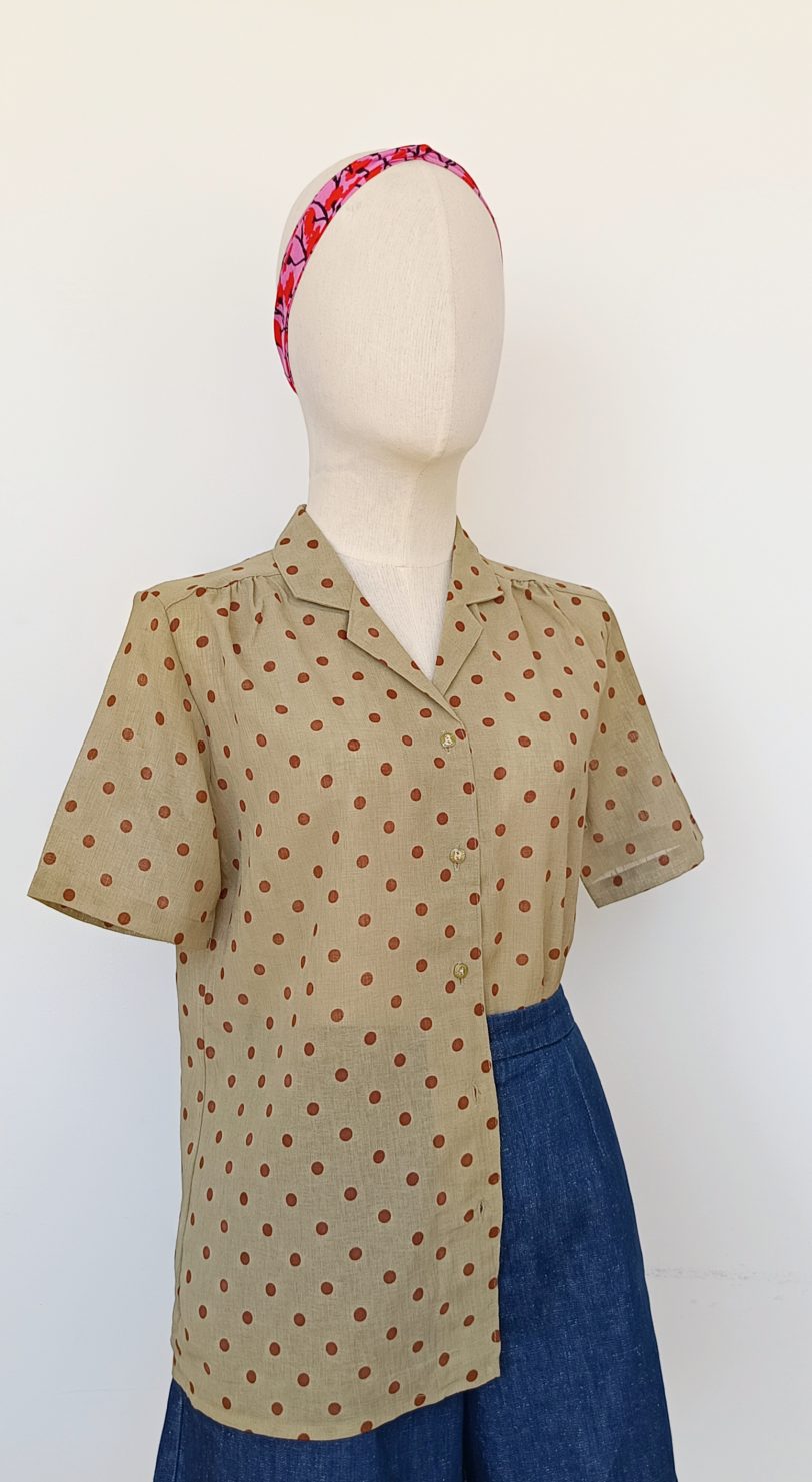 Camisa VINTAGE oliva lunares TALLA 34 - Imagen 2