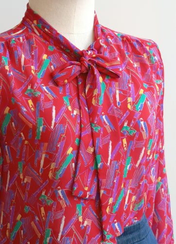 Camisa VINTAGE trazas colores lazo TALLA 34