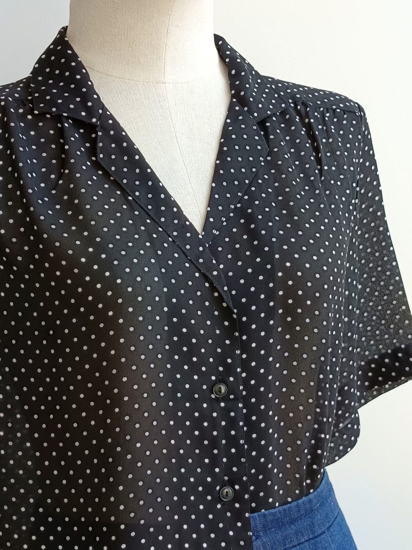 Camisa VINTAGE negra lunares TALLA 34