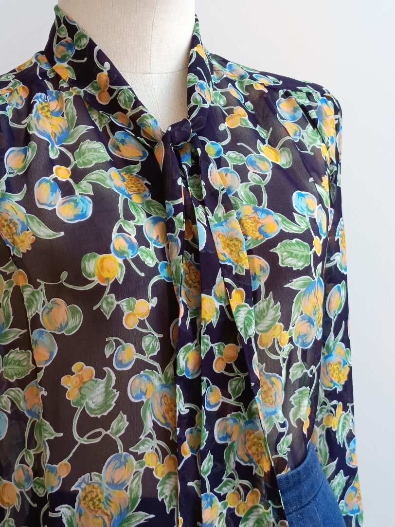 Camisa VINTAGE ciruelas TALLA 40-42