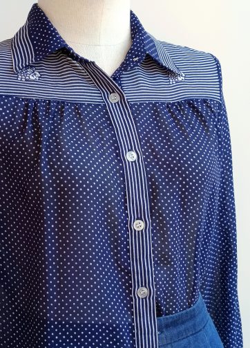 Camisa VINTAGE lunarcitos uva TALLA 34