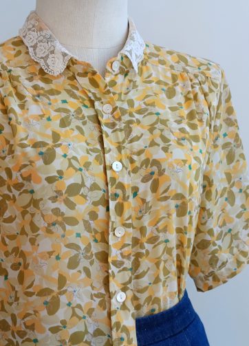 Camisa VINTAGE cuello ganchillo TALLA 42-44