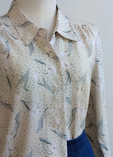 Camisa VINTAGE flor y lunares TALLA 36-40