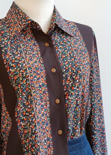 Camisa VINTAGE chocolate florecitas TALLA 36-38
