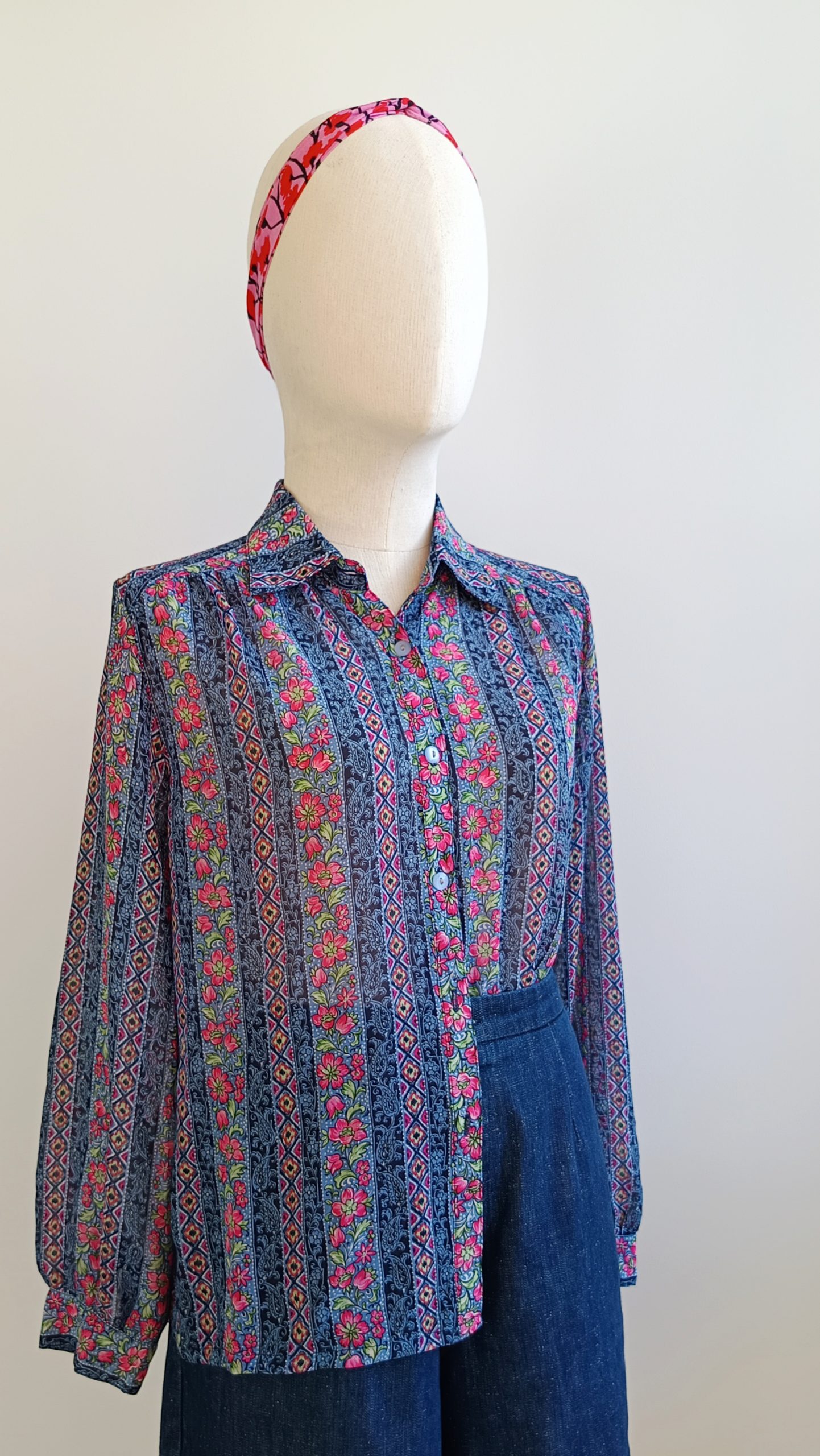 Camisa VINTAGE cenefa flores fucsias TALLA 36 - Imagen 2