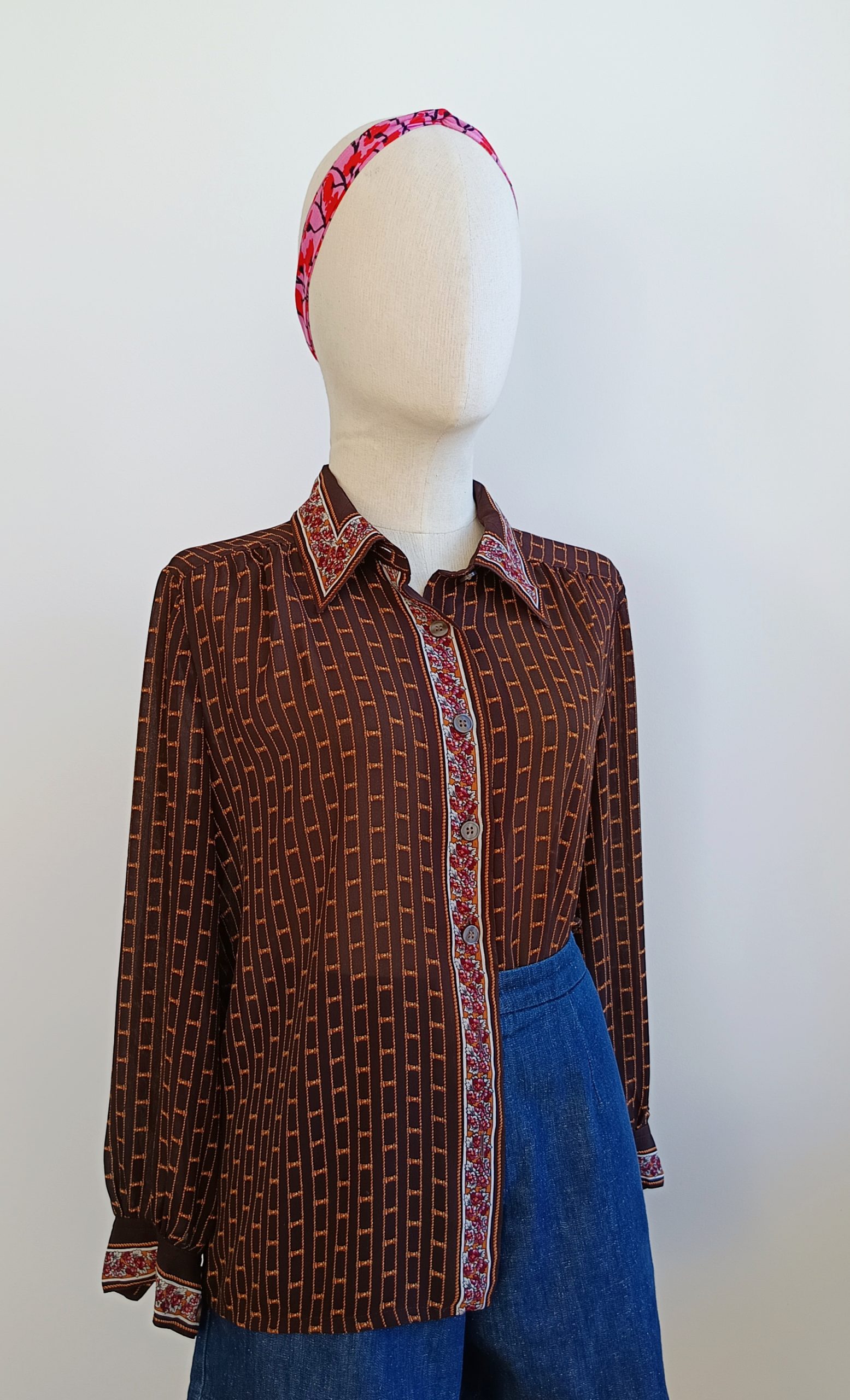 Camisa VINTAGE marrón cenefa TALLA 42-44 - Imagen 2