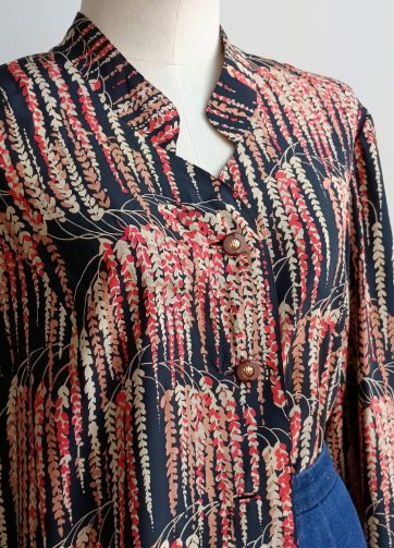 Camisa VINTAGE negra sauce lloron  TALLA 42-44