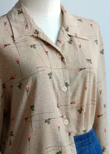 Camisa VINTAGE beige flor rosa TALLA 38-40