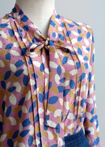 Camisa VINTAGE rosa lazo TALLA 40-42