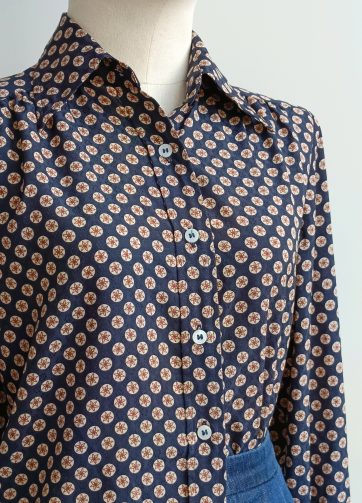 Camisa VINTAGE estrellitas TALLA 36-38