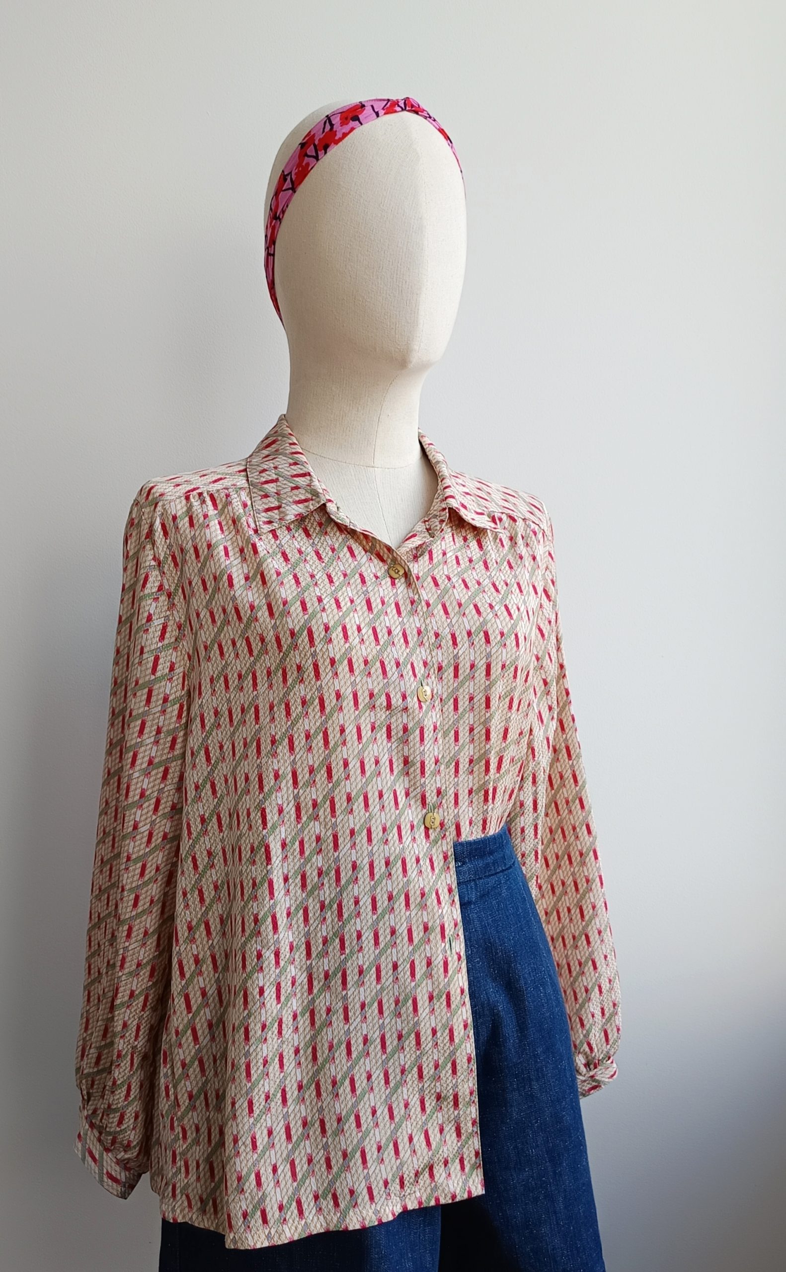 Camisa VINTAGE linea fucsia TALLA 40-42 - Imagen 2