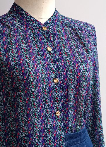 Camisa VINTAGE cenefa frutos rojos TALLA 34