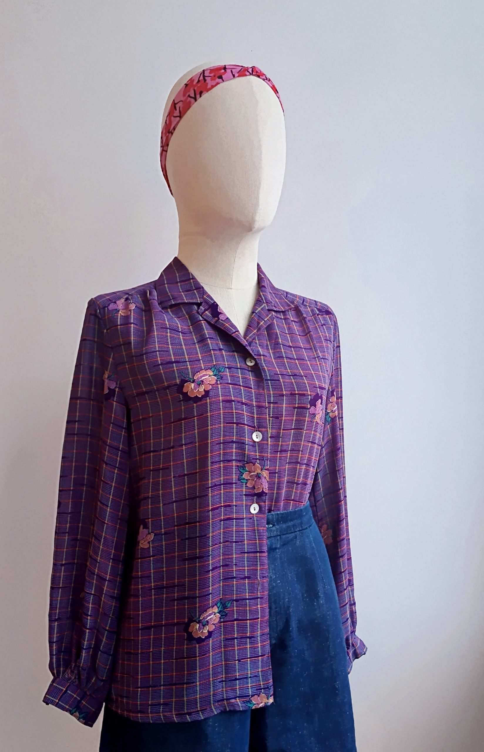 Camisa VINTAGE morada cuadros y flores TALLA 36-40 - Imagen 2
