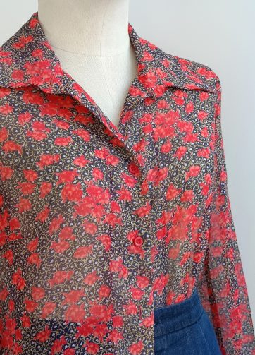 Camisa VINTAGE flores rojas TALLA 36