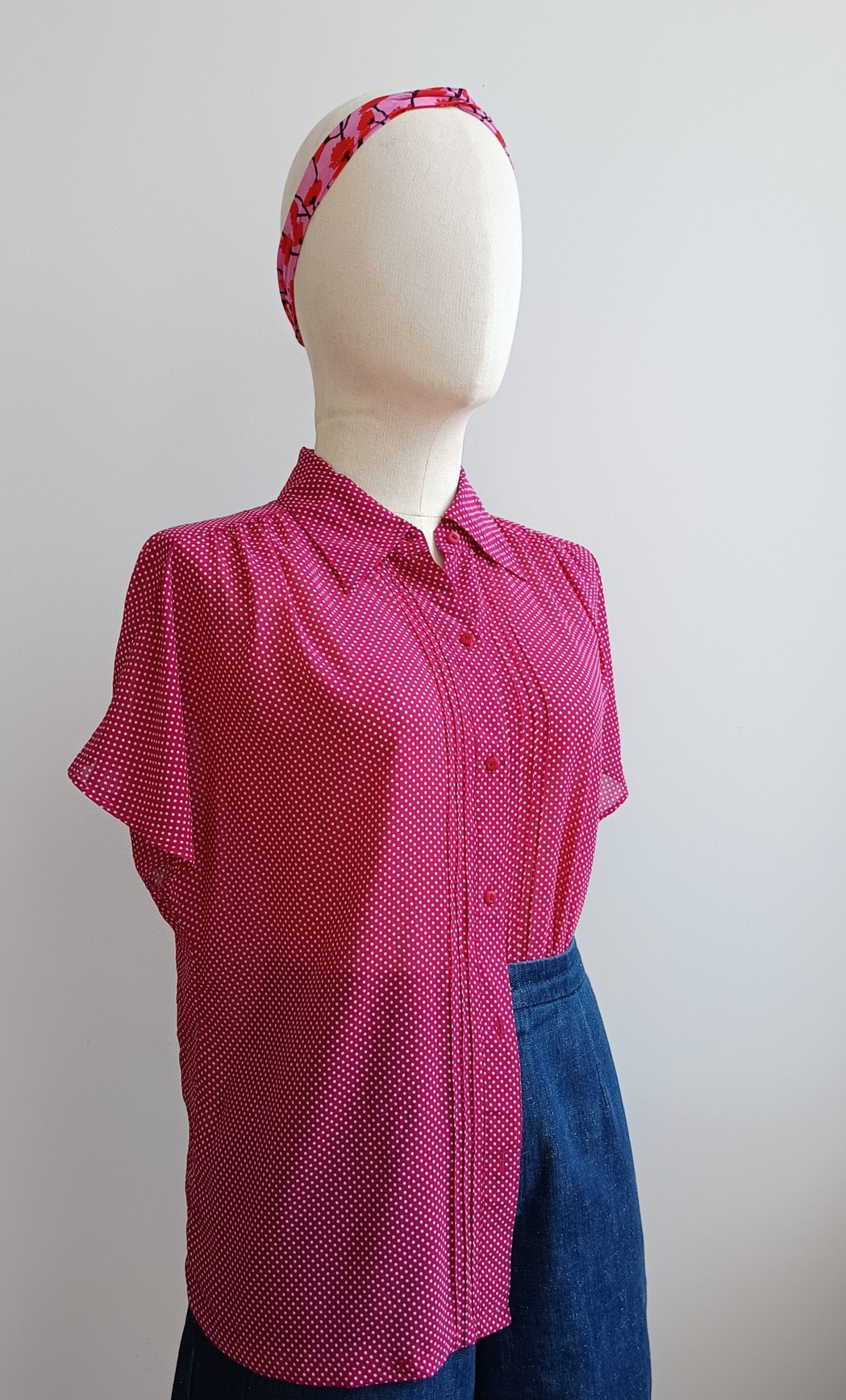 Camisa VINTAGE frambuesa lunarcitos TALLA 36-38 - Imagen 2