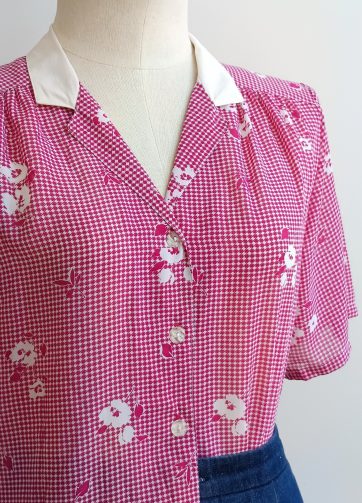 Camisa VINTAGE flor cuello blanco TALLA 36-38