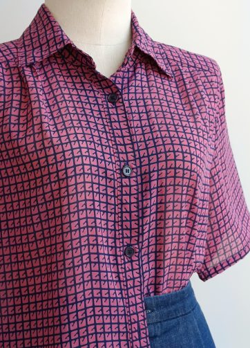 Camisa VINTAGE símbolo rosa TALLA 36-40