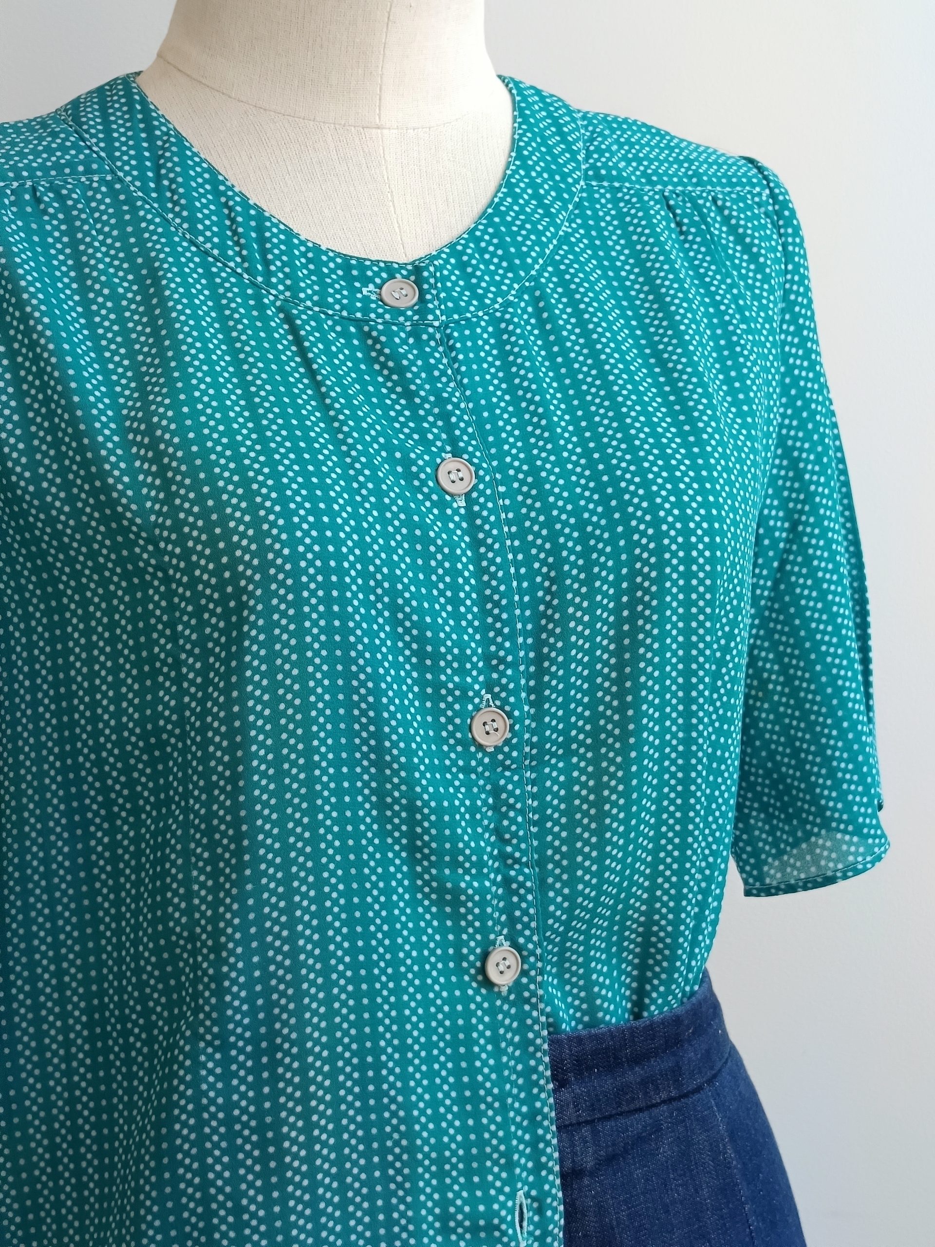 Camisa VINTAGE turquesa lunarcitos TALLA 38-40