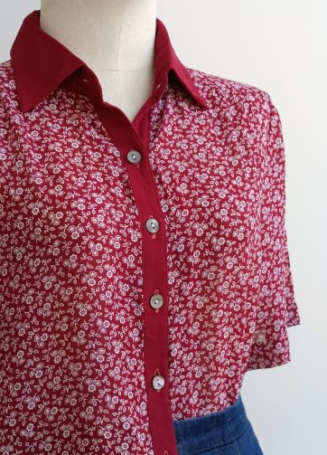 Camisa VINTAGE granate flores blancas TALLA 36-38