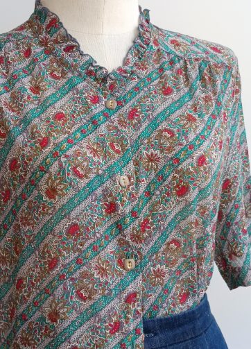 Camisa VINTAGE cenefa flores TALLA 36