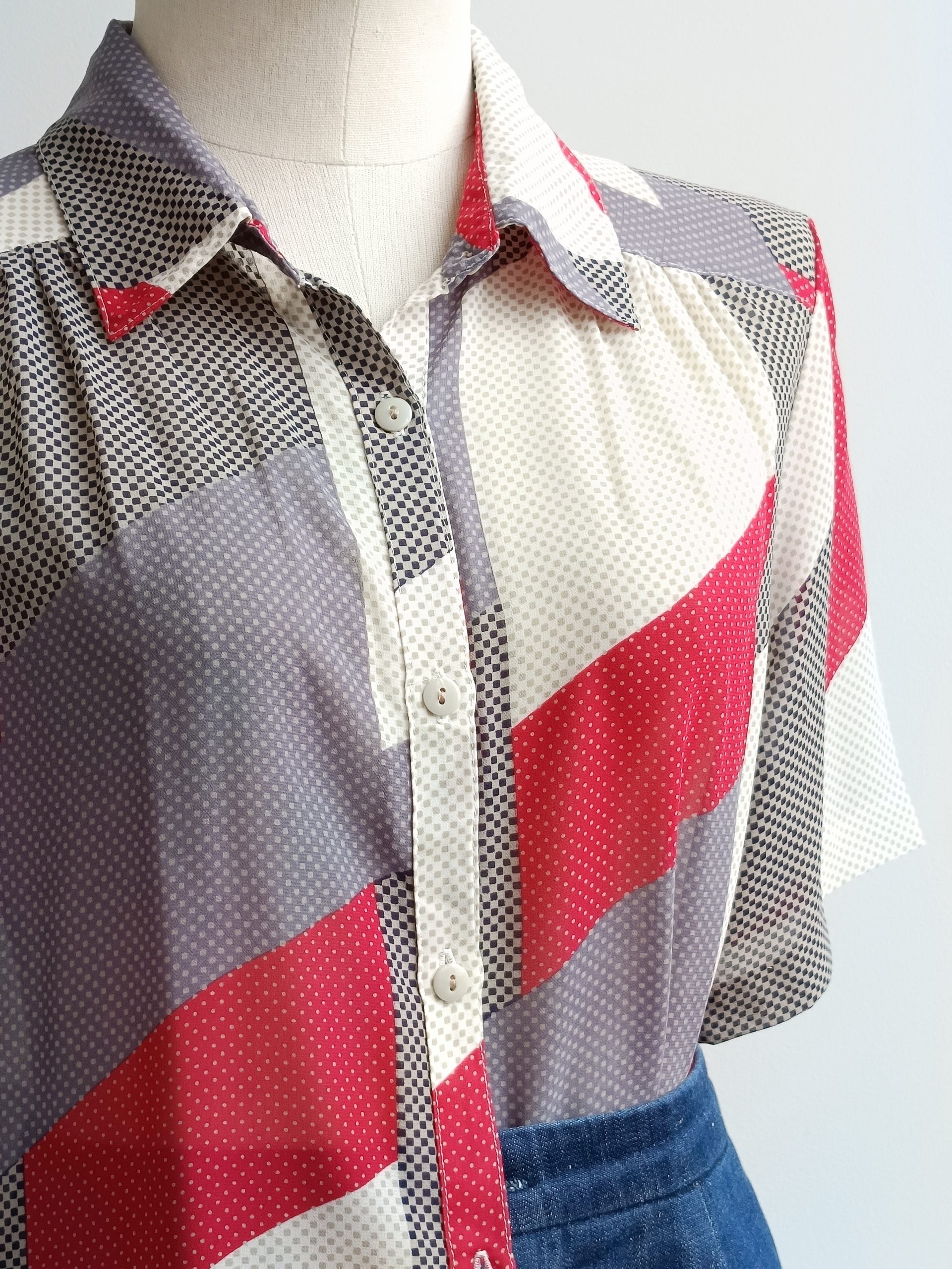 Camisa VINTAGE collage TALLA 42-44
