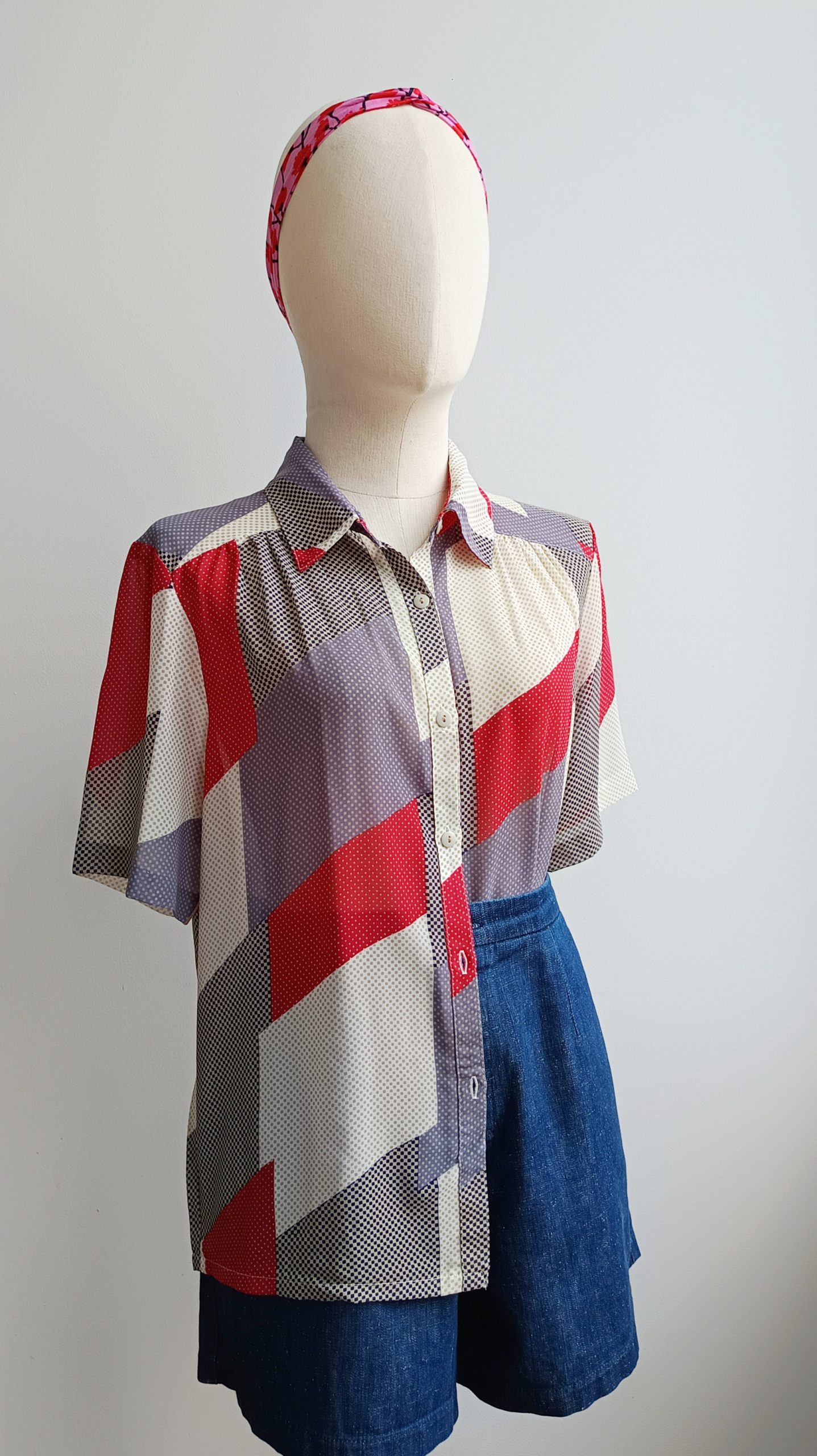 Camisa VINTAGE collage TALLA 42-44 - Imagen 2