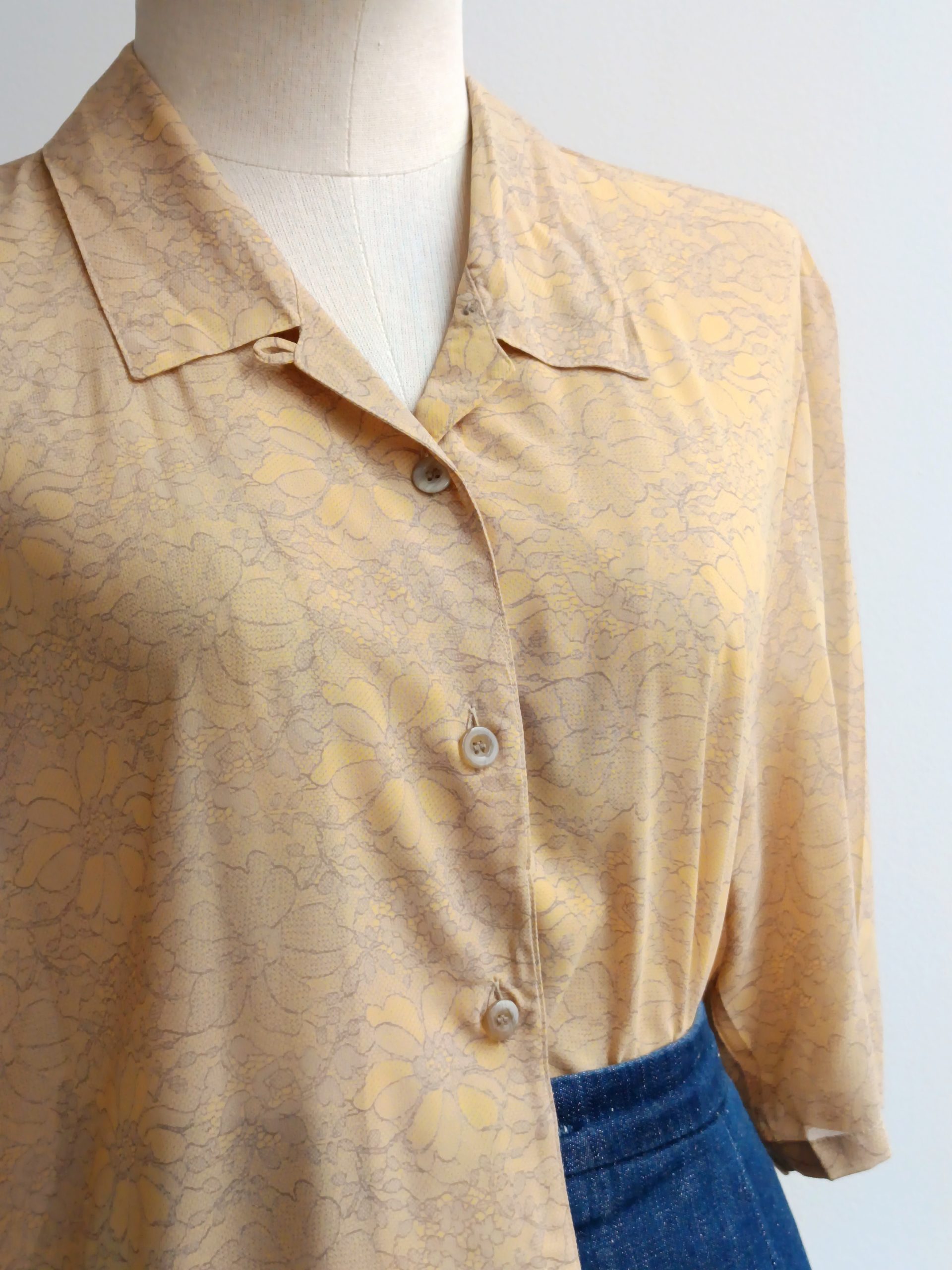 Camisa VINTAGE estampado encaje TALLA 40-44