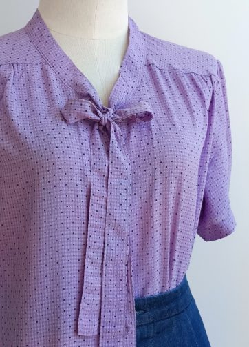 Camisa VINTAGE lila lunarcitos TALLA 44