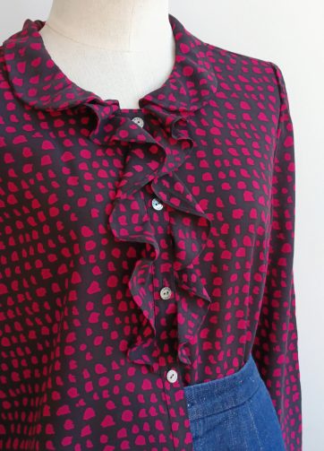 Camisa VINTAGE motas magentas volantes TALLA 36-38