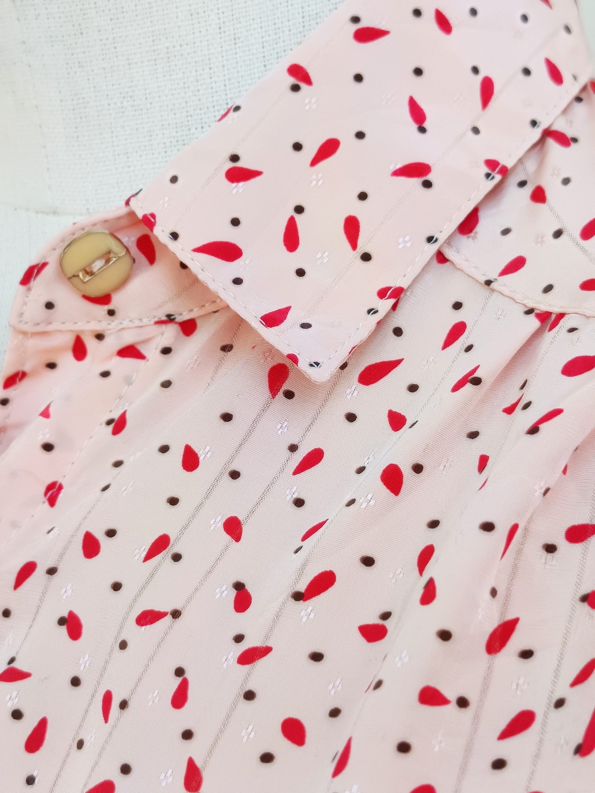 Camisa VINTAGE rosa lagrimitas TALLA 40-42 - Imagen 3
